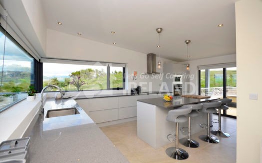 Property 260 – Moyard