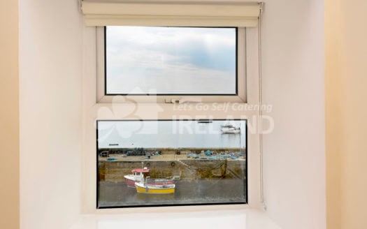 Cottage 236 – Roundstone