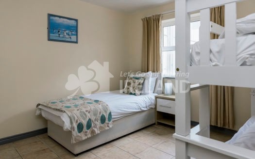 Marine Court Two Bedroom Apartment, Bundoran