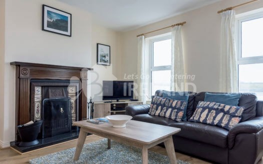 Ocean View two bedroom townhouse, Bundoran
