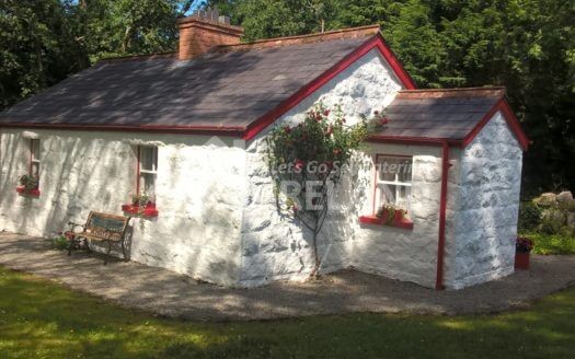 Railway Crossing Cottage