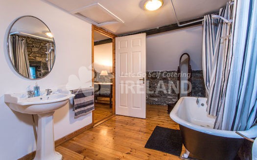 Killure Wilde Cottage Retreat