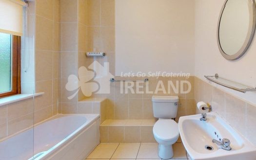 Moore Bay Holiday Village