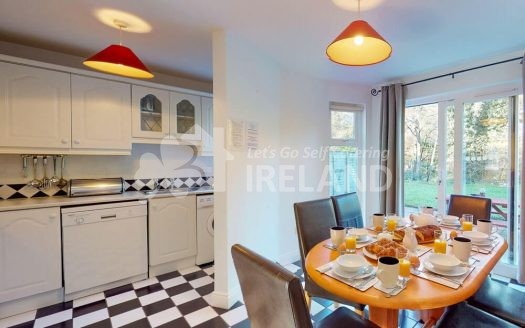 Brittas Bay Park Holiday Home No. 44