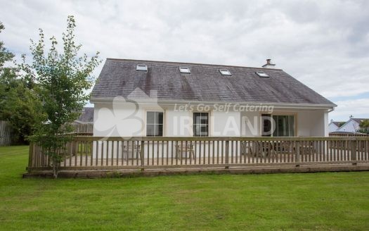 Moore Bay Holiday Village