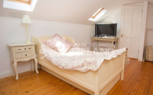 Moore Bay Holiday Village