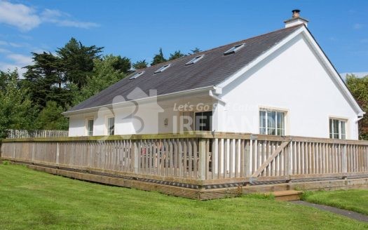 Moore Bay Holiday Village