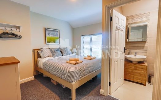 Stay In Sligo – GARAVOGUE VILLA