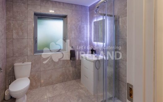 Stay In Sligo – ST. EDWARDS OVERLOOK