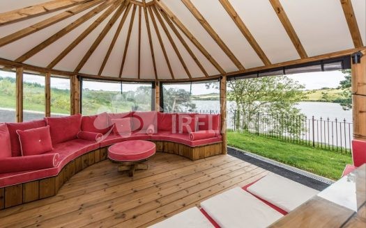 BALLYWILLIAM HOUSE TO THE MANOR BORN