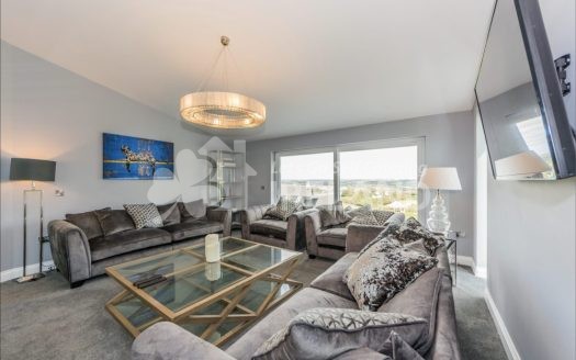 RIVERVIEW ON TOP OF THE WORLD LOOKING DOWN ON THE RIVER