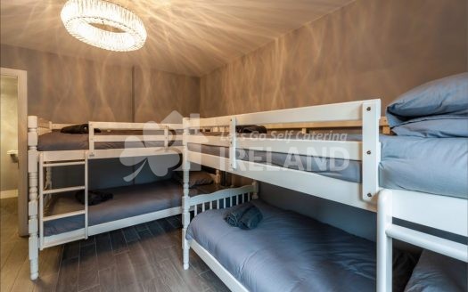 BOUTIQUE TOWN HOUSE IN THE HEART OF KINSALE