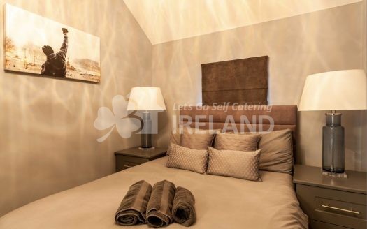 BOUTIQUE TOWN HOUSE IN THE HEART OF KINSALE