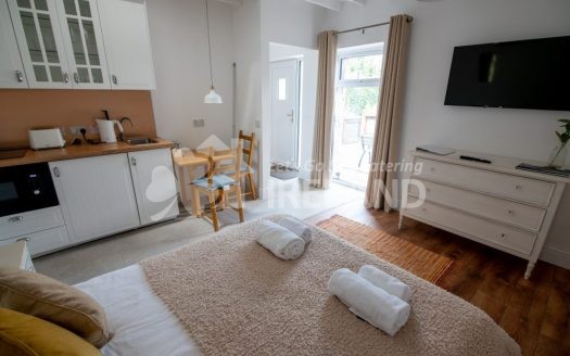 The Oak at Kilpatrick Glebe