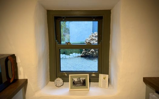 MURPHY’S THATCHED COTTAGE